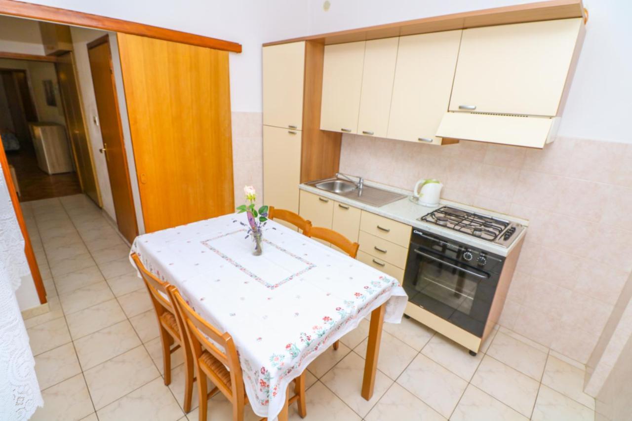 Apartment Marulic In Old Town Baska  Exterior photo